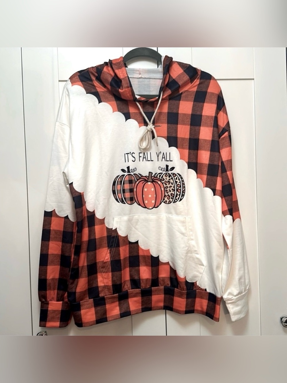 Plaid Fall Hoodie with Pumpkin Design Kangaroo Pocket Sz LG Women’s NEW!